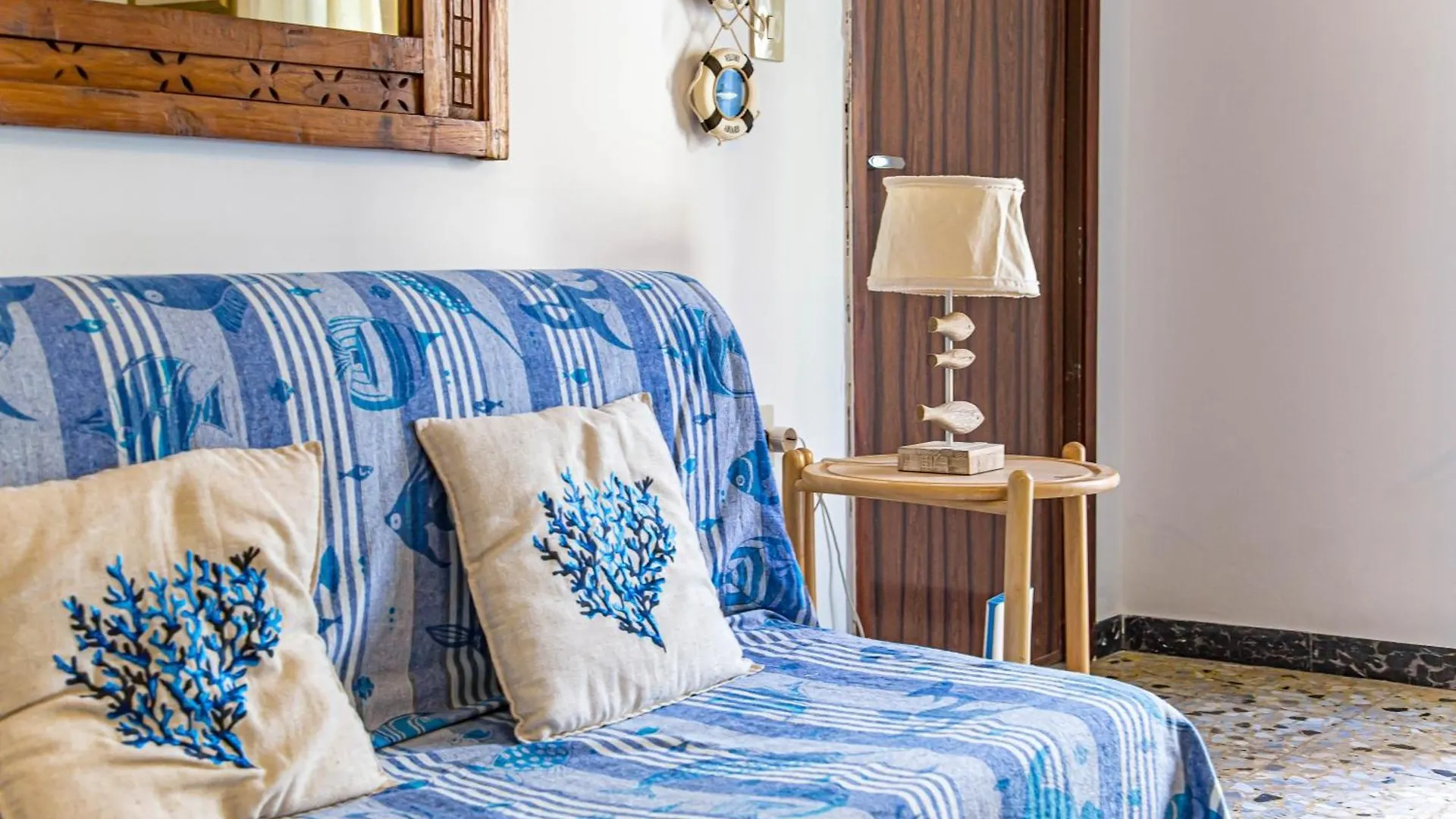 Semesterbostad Casa Baia Chiara, Air-Con, Fronte Spiaggia Cala Gonone Italien